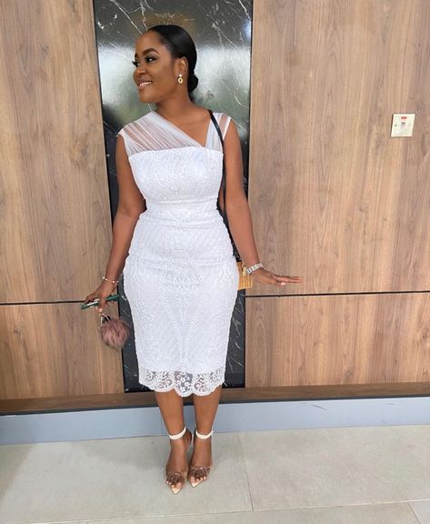 Crossett Dress, Ankara White Dress Styles, Short White Lace Gown, Lace White Dress Short Classy, Short Lace Dress Styles Ghana, White Lace Dress Styles Ghana For Church, White Lace Dress Short Classy, White Asoebi Lace Styles, White Lace Gown Styles