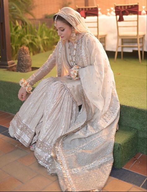 Nikkah Dress Pakistani Bridal, White Nikkah Dress Pakistani Bridal, Nikkah Dress Pakistani, White Nikkah Dress, Nikkah Brides, Bridal Gharara, Nikkah Bride, Dress Pakistani, Nikah Dress