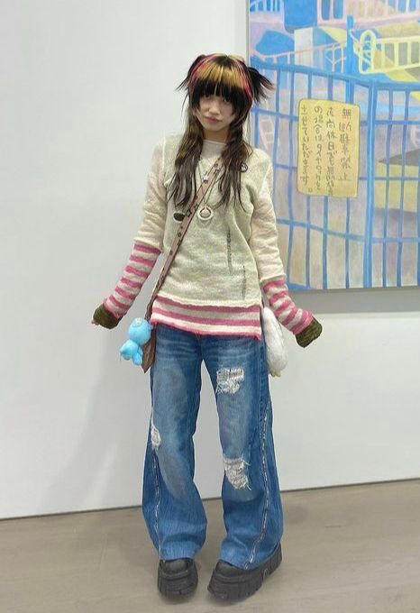 Japanese 80s Style, Grunge Y2k Harajuku, 90s Harajuku Fashion, 2000s Japanese Fashion, 일본 패션, Gyaru Fashion, Grunge Goth, Lisa Frank, Make Friends