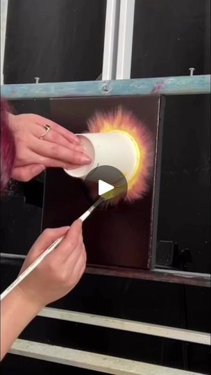 Solar Eclipse Painting Art, Eclipse Painting Ideas, Eclipse Painting Easy, Solar Eclipse Watercolor, How To Paint A Sun, Solar Eclipse Painting, Eclipse Watercolor, Solar Eclipse Drawing, Eclipse Artwork