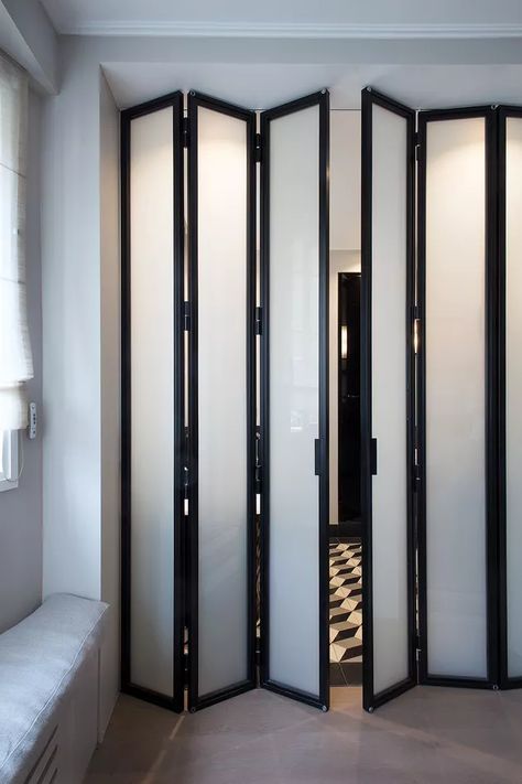 Sheet Metal Doors, Bifold Door Ideas, Closet Door Alternative, Bathroom Door Ideas, Traditional Closet, Space Saving Doors, Door Alternatives, Folding Doors Interior, Accordion Doors