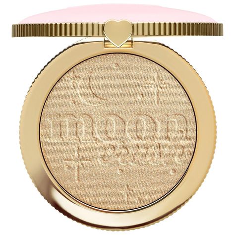 A next generation, second-skin, glossy-glow highlighter that gives a wet look finish.Ingredient Callouts: Free of parabens and mineral oil. It is also gluten-free and cruelty-free.What Else You Need to Know: This easy-to-use powder formula leaves a radiant and luminous shimmer for a moonlit luminescence that’s out of this world. Plus, it smells like fresh crisp apples. Lalala Girl, Sephora Highlighter, Too Faced Highlighter, Sung Kang, Wishlist 2024, Dope Makeup, Favorite Makeup Products, Cruelty Free Makeup, Highlighter Makeup