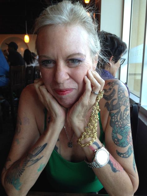 Older Women With Tattoos, Pretty Face Tattoos, Old Women With Tattoos, Best Celebrity Tattoos, Ryan Ashley Malarkey, Traditional Tattoo Woman, Sew Embroidery, Getting Tattooed, Ryan Ashley