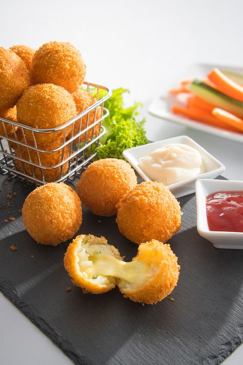 Potato Cheese Balls Recipe, Cheesy Potato Balls, Potato Ball, Potato Cheese Balls, Potato Cheese, Stuffed Potato Balls, Cheesy Potato, Popular Snacks, Cheese Ball Recipes