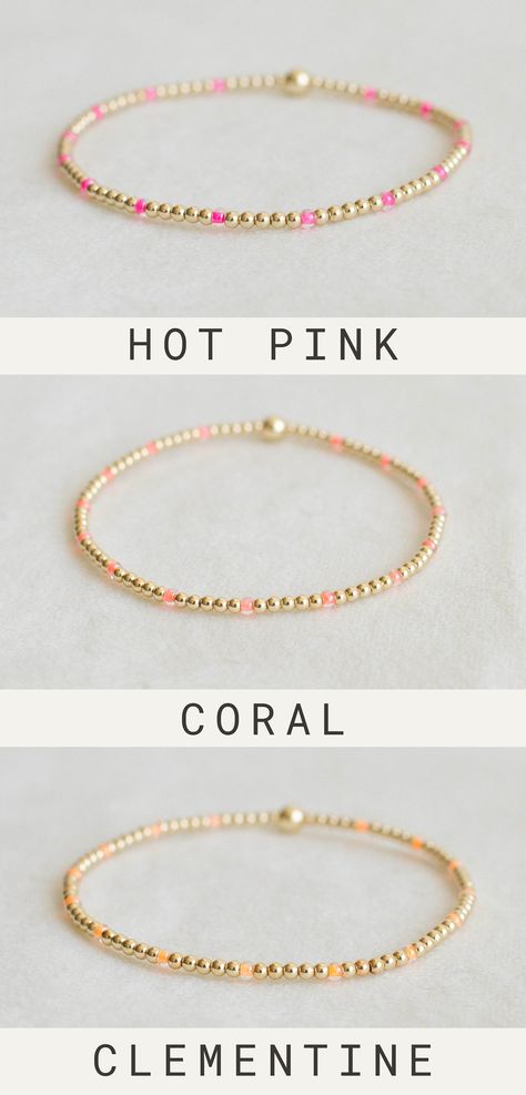 Cute Tiny Bead Bracelets, Tiny Bead Bracelet, Gold Bracelets Stacked, Preppy Bedroom, Preppy Bracelets, Homemade Bracelets, Bracelet Stacks, Bracelet Inspo, Preppy Jewelry