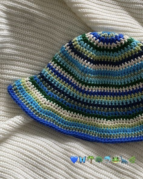 Granny Crochet Bucket Hat, Summer Bucket Hat Crochet, Crochet Bob Hat, Blue Bucket Hat Crochet, Croche Bucket Hat, Striped Bucket Hat Crochet, Blue Crochet Bucket Hat, Crochet Hat Bucket, How To Crochet Bucket Hat