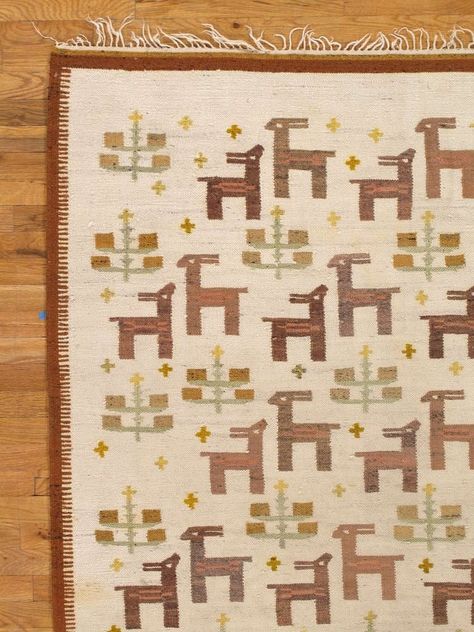 Scandinavian Quilts, Scandinavian Tapestry, Scandinavian Rugs, Scandinavian Textiles, Swedish Rug, Baby Quilt Patterns, Scandinavian Rug, Vintage Scandinavian, Geometric Fabric