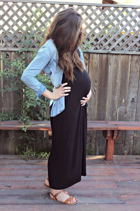 Spring and summer maternity outfit ideas that will take your pregnancy from hot to hot in a completely different way. #maternityoutfits #FashionTrendsKids Maternity Outfit Ideas, Spring Maternity Outfits, Maternity Clothes Summer, Spring Maternity, Summer Maternity, Maternity Outfit, Cute Maternity Outfits, Stylish Maternity Outfits, Pregnancy Looks