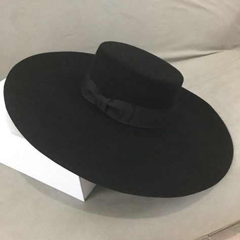 Fedora Hat Black, Black Felt Hat, Wool Fedora Hat, Flat Brim Hat, Flat Hats, Wedding Hat, Elegant Hats, Wide Brim Fedora, Wool Fedora