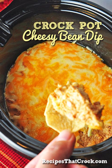 Cheesy Bean Dip - I baked this in the oven at 350 degrees for 20 minutes, instead of using the crock pot. It was delicious! Cheesy Bean Dip, Apartment Entertaining, Lazy Cooking, Bean Dip Recipes, Crock Pot Dips, Packed Lunch, Bean Dip, Buffalo Chicken Dip, Crock Pot Slow Cooker