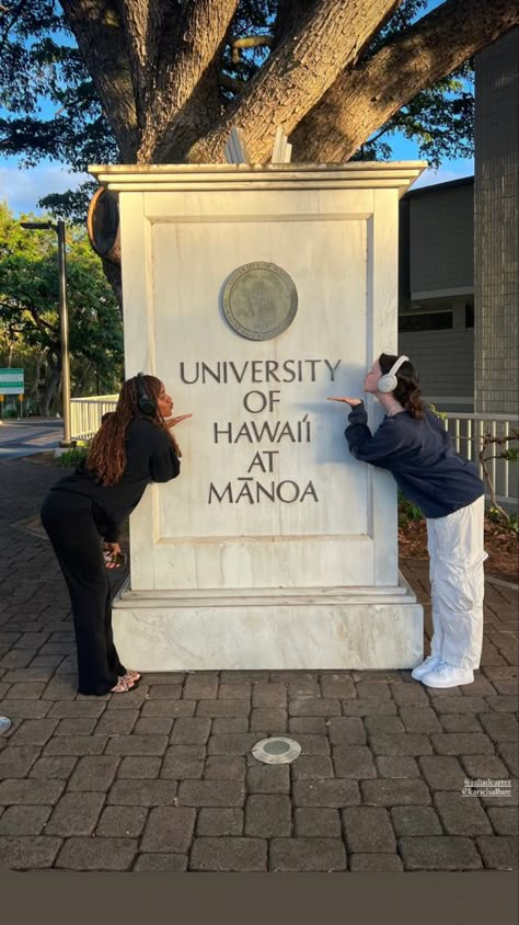 University Of Manoa Hawaii, University Of Hawaii At Manoa Dorm, Collage In Hawaii, Hawaii Pacific University Aesthetic, University Of Hawaii Volleyball, Uh Manoa Aesthetic, University Of Hawaii Manoa, University Of Hawaii At Manoa Campus, Hawaii University Aesthetic