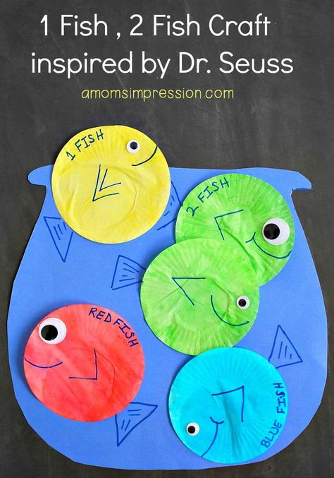 Red Fish Blue Fish Craft, Dr. Suess, Dr Seuss Preschool Activities, 1 Fish 2 Fish, Dr Seuss Art, Dr Seuss Preschool, March Art, Under The Sea Crafts, Dr Seuss Activities