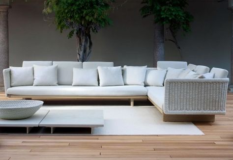 Paola Lenti: Sabi Sofa | Outdoor Outdoor Sofa Design, Italian Patio, Paola Lenti, Teak Sofa, Wicker Sofa, Furniture Showroom, Garden Sofa, Space Furniture, Lounge Sofa