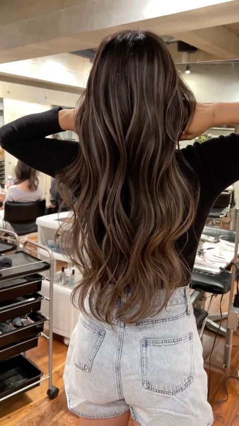 Dusty Blonde Highlights On Brown Hair, Creamy Brunette, Balyage Long Hair Brunettes Dark, Ash Brown Hair Balayage, Highlights Brown Hair Balayage, Balyage Long Hair, Dark Brown Hair Balayage, Light Brunette Hair, Balayage Hair Caramel