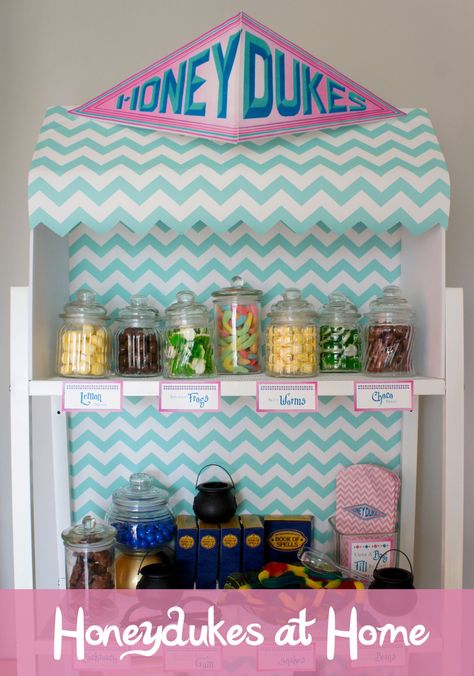 I have already mentioned that I know very little when it comes to Harry Potter.  To create a Harry Potter themed couple’s wedding shower required a lot of browsing on pinterest and “bor… Harry Potter Honeydukes Candy Bar, Diy Honeydukes Shop, Honey Dukes Party, Honey Dukes Printable, Diy Candy Stand, Honey Dukes Candy Bar, Home Candy Bar, Honeydukes Candy Bar, Honey Dukes Candy