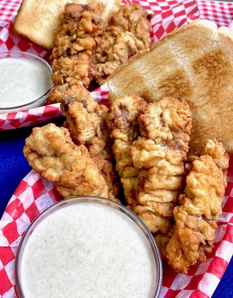 Steak Fingers Recipe, Fried Catfish Recipe, Steak Fingers, Fried Catfish Recipes, Beef Tips And Rice, Southern Fried Catfish, Chicken Fried Steak Recipe, Breaded Steak, Rice And Gravy