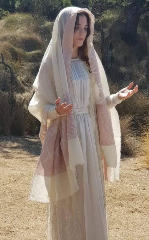 Christian Outfits Modesty, Biblical Clothing, Christian Veils, Catholic Clothing, Modest Christian Clothing, Christian Modesty, Christian Head Covering, Catholic Veil, Modesty Outfits