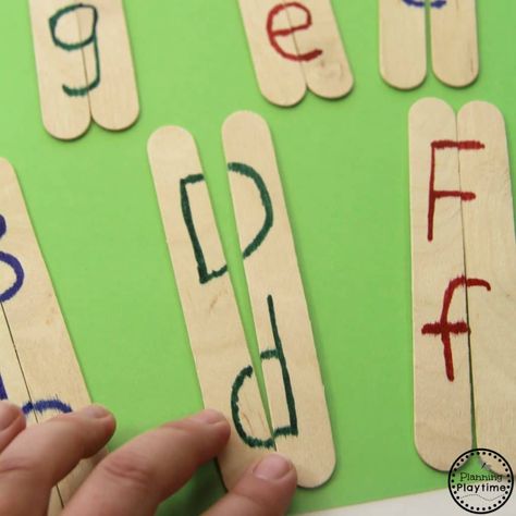 Letter Matching Preschool, Letter Preschool, Rozpoznawanie Liter, Disiplin Anak, Letter Matching Activities, Maluchy Montessori, Matching Activities, Aktiviti Kanak-kanak, Abc Activities