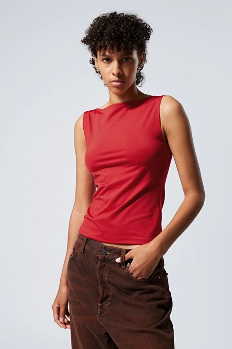 Annie Boatneck Sleeveless top - Red - Weekday DK Swedish Street Style, Blue Khakis, Youth Culture, Tops Online, Colour Palettes, Online Tops, Women's Tops, Boat Neck, Lifestyle Brands