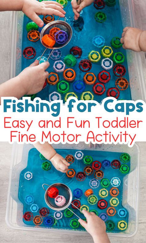 Fishing for Caps Toddler Fine Motor Water Play - In The Playroom Toddler Water Play Ideas, Water Eyfs Activities, Fishing Activities For Toddlers, Summer Time Activities For Toddlers, Water Lesson Plans For Toddlers, Camping Fine Motor For Toddlers, Indoor Water Activities For Toddlers, Hot Day Activities Toddler, End Of Summer Activities For Toddlers