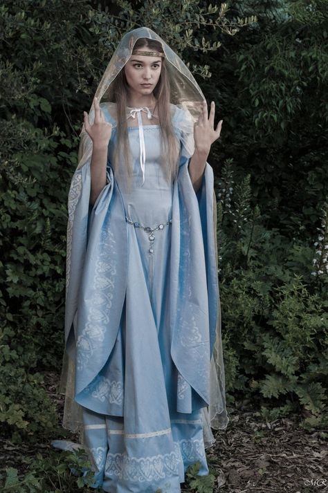 Elven wedding dress