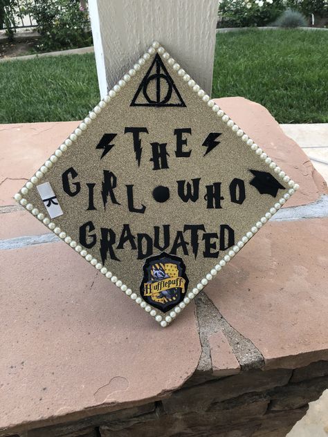 Graduation Cap Ideas Harry Potter, Cap Decoration Graduation Harry Potter, Harry Potter Cap Decoration Graduation, Harry Potter Graduation Cap Designs, Undergrad Cap Ideas, Harry Potter Graduation Cap Ideas, Harry Potter Grad Caps, Supernatural Graduation Cap, Harry Potter Cap