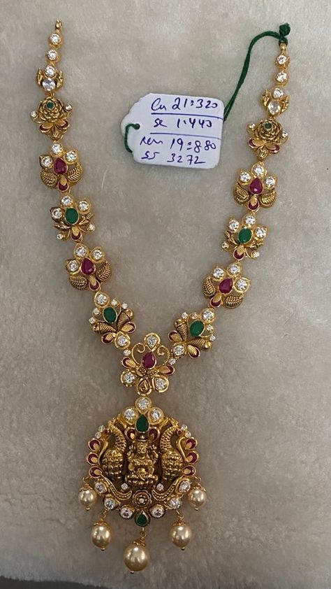 Laxmi Devi Necklace Gold, Naklesh Design Gold, Gold Necklace Designs In 20gms, 20 Grams Gold Haram Designs, Gold Necklace Set 20 Grams Antique, Necklace In 20 Grams Gold, 20 Grams Gold Necklace Designs Indian, 30 Grams Gold Necklace Designs, 20grams Gold Necklace Indian