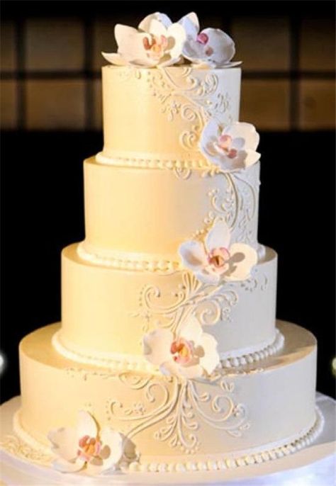 Buttercream Wedding Cakes To Stand Out White Flower Cake Shoppe, Ivory Wedding Cake, Buttercream Wedding Cake, Amazing Wedding Cakes, Elegant Wedding Cakes, Wedding Cake Inspiration, Beautiful Wedding Cakes, Gorgeous Cakes, Wedding Cake Designs