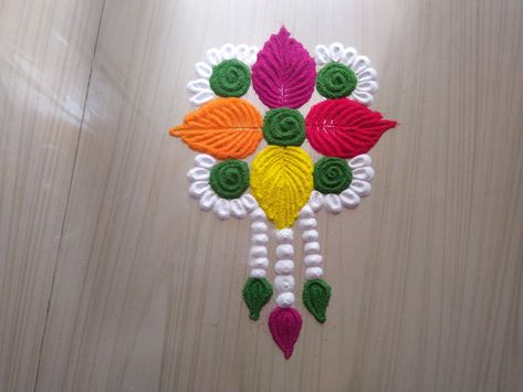 Shiddis rangoli art Short Rangoli Designs, Art Rangoli Designs, Ganpati Chaturthi, Short Rangoli, Easy And Simple Rangoli Designs, Art Rangoli, Rangoli Designs Easy, Simple Rangoli Designs, Border Rangoli