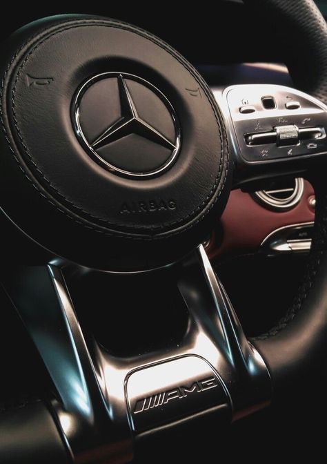 Mercedes Auto, Bmw Sports Car, Mercedes Benz Wallpaper, Mercedes Logo, Merc Benz, Mercedes Wallpaper, مرسيدس بنز, Girls Driving, Dream Cars Mercedes