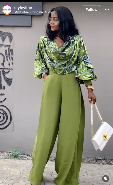 Slacks For Women Classy, A Shape Gown Ankara, Dope Fashion Outfits, Simplicity Fashion, 2piece Outfits, Chic Dress Classy, Elegant Outfit Classy, African Inspired Clothing, African Print Dress Designs