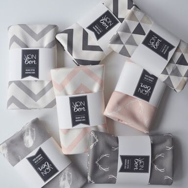 Packaging inspiration Baby Blanket Packaging, Blanket Packaging, Scarf Packaging, Gifts For Babies, Fabric Photography, Tea Towel Gift, Cotton Baby Blankets, Baby Bedding Sets, Organic Baby Clothes