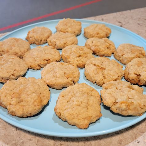 Mashed Potato Cookies, Potato Cookies, Juicy Hamburgers, Instant Potatoes, Instant Mashed Potatoes, Potato Flakes, Chocolate Bundt Cake, Cookie Scoop, Cookie Sheet