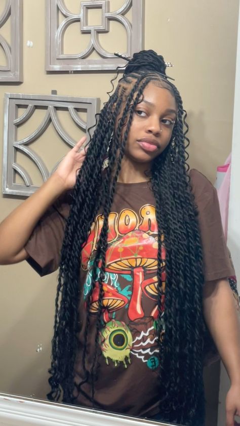 Instagram Fulani Braids Passion Twist, Fulani Passion Twists With Curls, Twists Half Up Half Down, Hairstyles To Style Your Braids, Fulani Island Twist With Curls, Island Twist Fulani, Braids In The Front Twist In The Back, Fulani Passion Twists Hairstyle, Island Twist Hairstyle Fulani