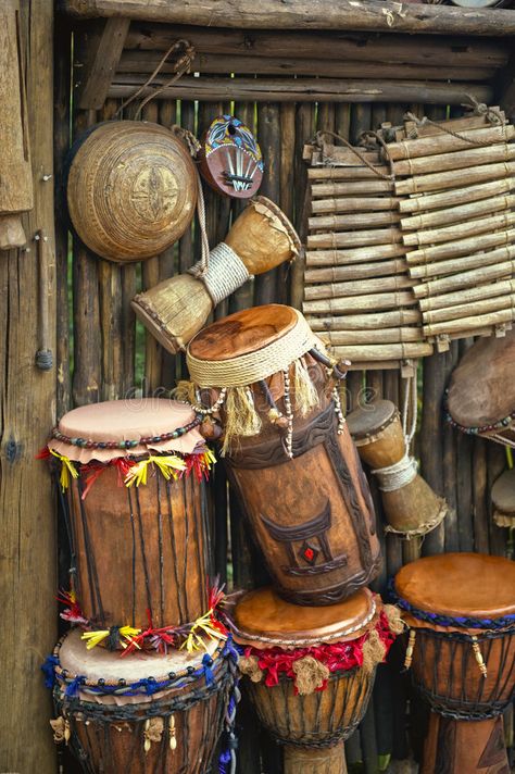 Djembe Drum Art, Bongos Drums, African Colonization, African Instruments, Bongo Drum, Drums For Sale, Djembe Drum, Bongo Drums, African Drum