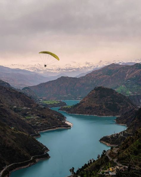 Condé Nast Traveller India on Instagram: “The surreal Chamera lake of Dalhousie making the most ideal winter colour palette.  Shot by: @rahulnanda86 a great fit for our today's…” Khajjiar Himachal Photography, Himachal Photography, Dalhousie Himachal, India Travel Places, Amazing India, Winter Color Palette, Tourist Places, Beautiful Nature Wallpaper, Camping Life