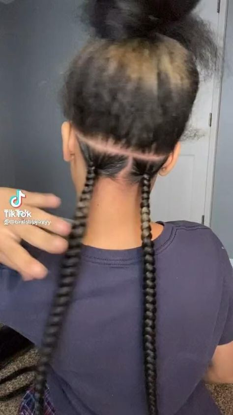 Hairstyles Braids For Short Hair, Hair Braids For Long Hair, Braided Updo For Short Hair, Braiding Hairstyles, Feathered Hair, Parting Hair, Hairstyles Braid, Flot Makeup, Big Box Braids Hairstyles