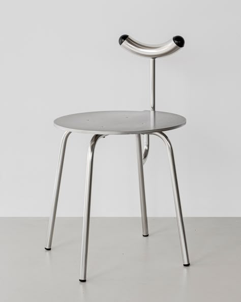 Stainless Furniture, Bar Stool Design, Silver Bar Stools, Plywood Diy, Material Trend, Bauhaus Furniture, Muller Van Severen, Chair Aesthetic, Design Factory