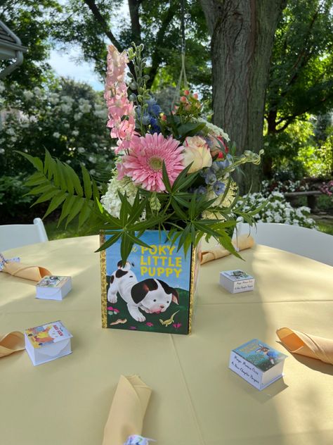 Little Golden Books Baby Shower Theme, Book Themed Baby Shower Centerpieces, Little Golden Book Baby Shower Ideas, Bookish Baby Shower Ideas, Storybook Baby Shower Decorations, Golden Book Baby Shower, Shower Vibes, Book Themed Birthday Party, Book Themed Party