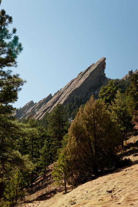 Flat Irons , Boulder CO Flatirons Boulder, Nature Reference, Colorado Living, Living In Colorado, Flat Irons, Watercolor Mountains, Colorado Homes, Boulder Co, Boulder Colorado