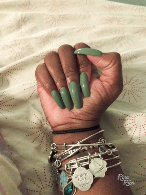 Sage Green And Black Nails, Green Coffin Nails, Nail Hacks, Green Acrylic Nails, Milky Nails, Lovely Nails, Simple Nail Art Designs, Nail Idea, Best Nail Art Designs