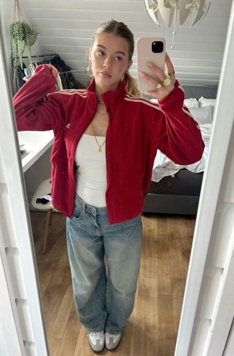 Outfit Inspo School Winter, Red Adidas Jacket Outfit, Uk College Outfits, Adidas Jacket Outfit, Red Shirt Outfits, Red White Blue Outfit, 00s Mode, Adidas Samba Outfit, Samba Outfit