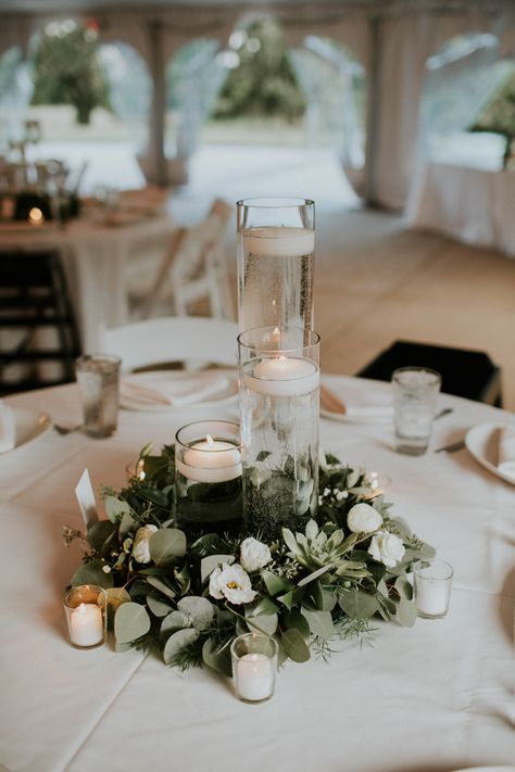 This Oatlands Historic House and Gardens wedding features organic minimalist décor, a stunning modern bridal look, and tons of romance. Greenery Wedding Centerpieces, Greenery Wedding Decor, Rustic Wedding Decorations, Tafel Decor, Budget Friendly Wedding, Candle Table, Wedding Table Decorations, Candle Centerpieces, Floating Candles