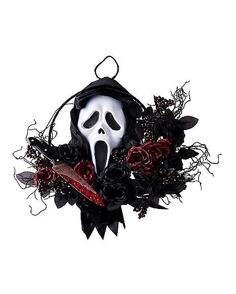 Light-Up Ghost Face ® Slasher Wreath - Spirithalloween.com What's Your Favorite Scary Movie, Fabric Rope, Movie Decor, Diy Halloween Wreath, Horror Decor, Scary Costumes, Fun World, Ghost Face, Scary Movie