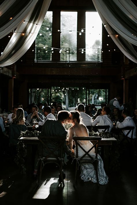 Sweetheart Table Wedding Dark And Moody, Wedding Photography Dark And Moody, Wedding Reception Photoshoot, Wedding Reception Shots, Wedding Photos Reception, Wedding Reception Photo Ideas, Dark And Moody Wedding Photography, Wedding Table Photos, Wedding Photo Reception