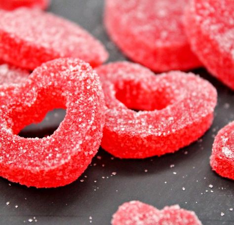 If you need a cute and easy Valentine's Day recipe, check out this amazing Gumdrops Recipe Gumdrops Recipe, Homemade Gumdrops, Gumdrop Recipe, Valentines Day Desserts, Valentines Day Food, Valentine's Day Recipes, Gum Drops, Valentines Day Treats, Valentines Food