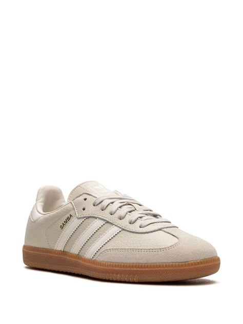 Baige Shoes, Cute Women Sneakers, Adidas Samba Beige Outfit, Beige Shoes Outfit Sneakers, Adidas Beige Sneakers, Beige Sambas, Adidas Samba Beige, Cream Sneakers, Adidas Samba White