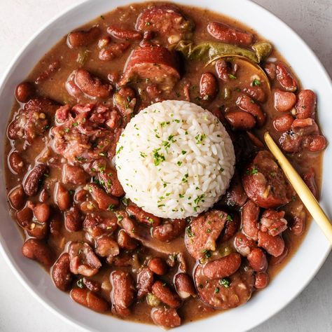 Louisiana Red Beans and Rice Southern Red Beans And Rice Recipe, Southern Red Beans And Rice, Southern Red Beans, New Orleans Red Beans, Red Beans And Rice Recipe, Red Beans N Rice Recipe, Oxtail Recipes, Red Beans And Rice, Southern Recipes Soul Food