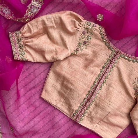 Dm@9640490158 Designer maggam work blouse Fabric: Halfpattu /Rawsilk Dispatch: 3days Price : 2800unstiched . 3350stitched Colours and sizes can be customised accordingly Sleeve Maggam Work, Magam Work On Pink Blouse, Maggam Work Design On Pink Blouse, Pink Colour Blouse Designs Maggam Work, Blouse Sleeves Design, Light Pink Maggam Work Blouse Designs, Latest Bridal Blouse Designs, Cutwork Blouse Designs, Latest Model Blouse Designs