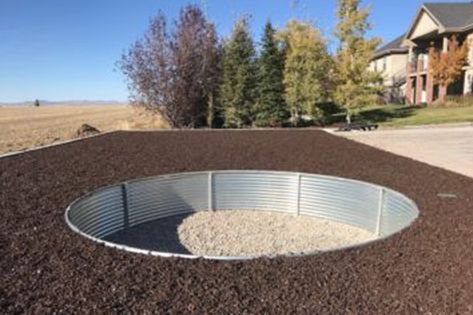 Retaining Wall Diy, Diy Trampoline, Underground Trampoline, Ground Trampoline, Trampoline Springs, Patio Fountain, In Ground Trampoline, Backyard Trampoline, Hot Tub Deck